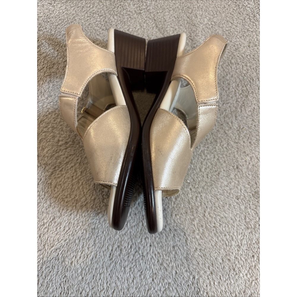 SAS Suntimer Heel Strap Sandals 6W Lusso Tripod Comfort Shimmer Tan Slingback - Picture 8 of 16